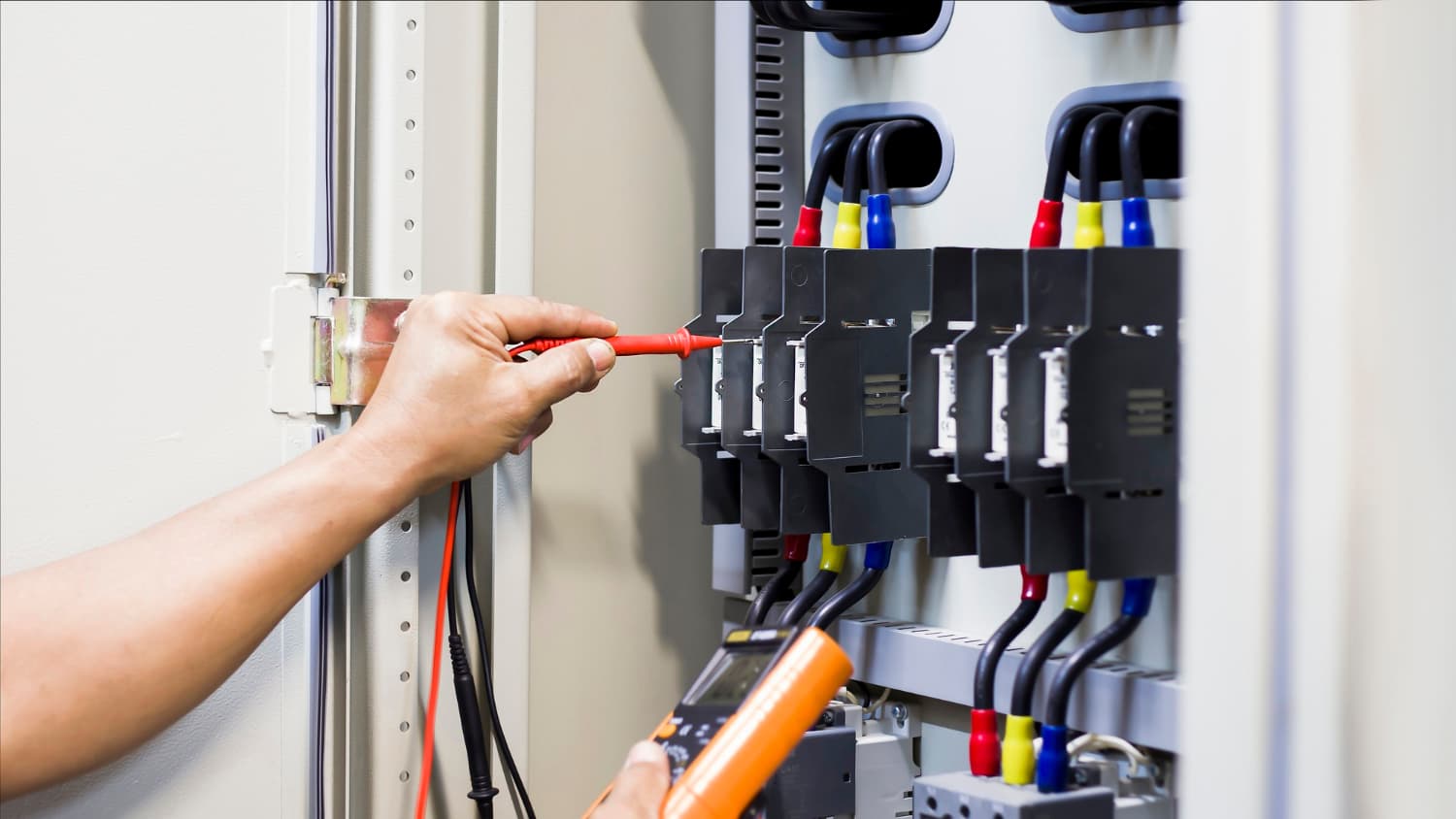 Professional electrical service